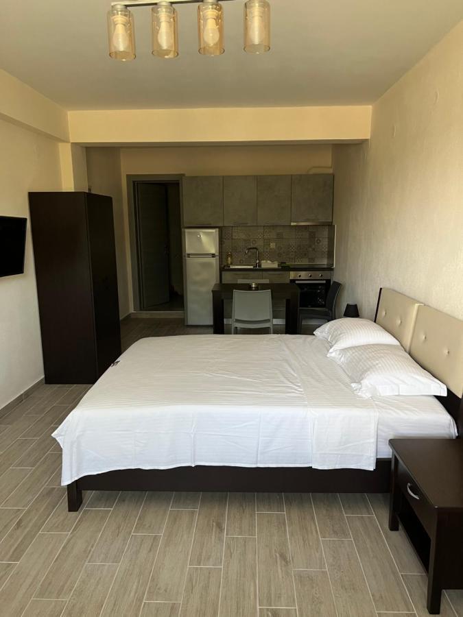 Bivas Apartments ลีเมนาส ภายนอก รูปภาพ