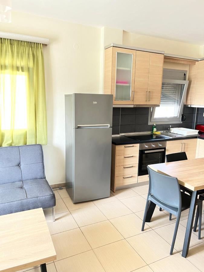 Bivas Apartments ลีเมนาส ภายนอก รูปภาพ