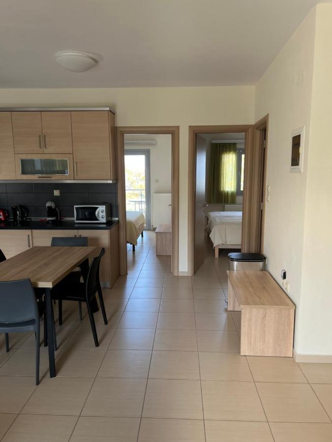 Bivas Apartments ลีเมนาส ภายนอก รูปภาพ