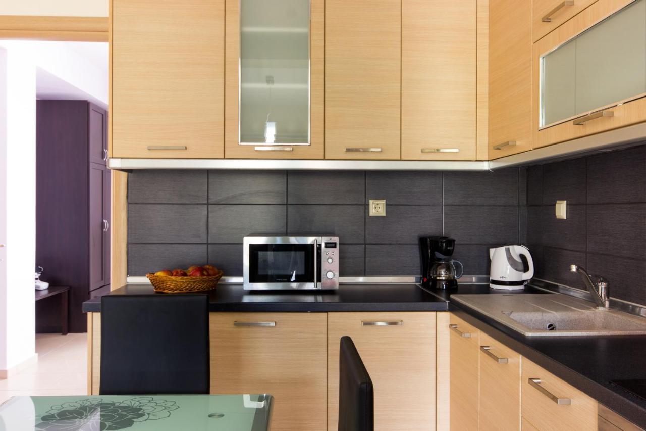 Bivas Apartments ลีเมนาส ภายนอก รูปภาพ